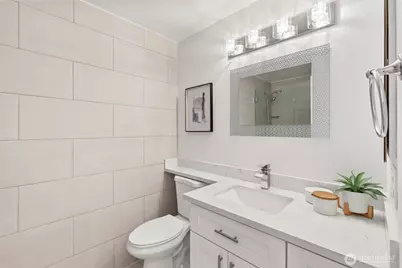 10 143rd Avenue SE #4, Bellevue, WA 98007 - Photo 18