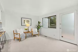 10 143rd Ave SE, Bellevue, WA 98007 - Photo 8