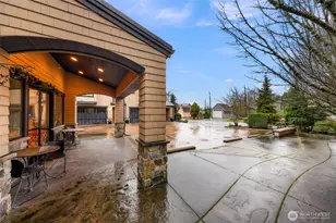 1095 Essex St, Camano Island, WA 98282 - Photo 20