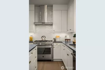 10606 NE 54th Lane, Kirkland, WA 98033 - Photo 10