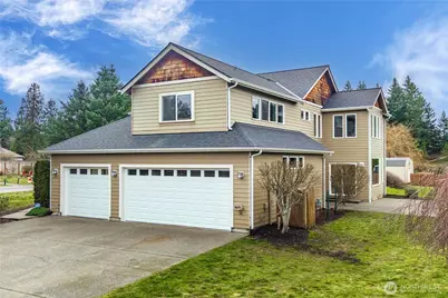 2205 215th Avenue E, Lake Tapps, WA 98391 - Photo 2