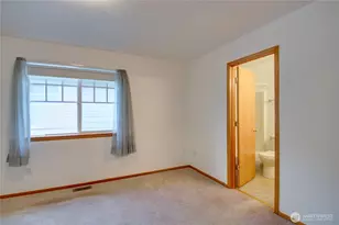 1072 Sinclair Ln, Burlington, WA 98233 - Photo 20