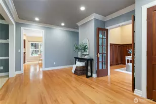 2726 9th St SW, Puyallup, WA 98373 - Photo 4