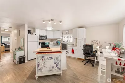 10711 60th Street Ct #150, Puyallup, WA 98372 - Photo 8