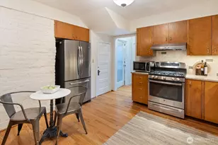 6311 Brooklyn Ave NE, Seattle, WA 98115 - Photo 10