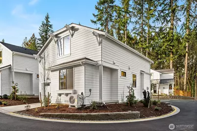 13472 (Hs 8) NE 112th Place, Redmond, WA 98052 - Photo 2