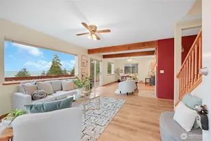 320 N North St, Sequim, WA 98382 - Photo 4