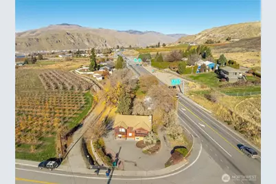 5 35th Street NW, East Wenatchee, WA 98802 - Photo 2