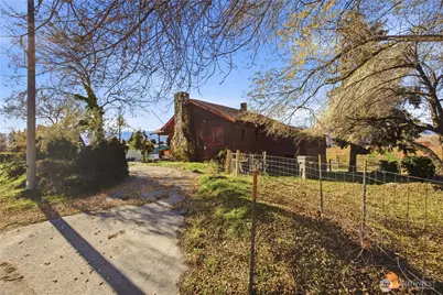 5 35th Street NW, East Wenatchee, WA 98802 - Photo 4