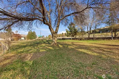 5 35th Street NW, East Wenatchee, WA 98802 - Photo 6
