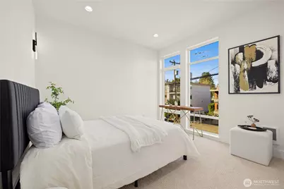 363 NW 76th Street, Seattle, WA 98117 - Photo 18