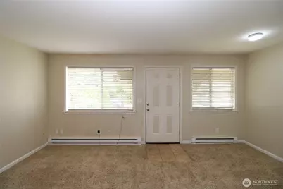 604 N 3rd Street #7, Tacoma, WA 98403 - Photo 2