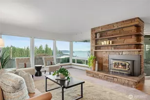 8154 E Seaview Dr, Port Orchard, WA 98366 - Photo 4