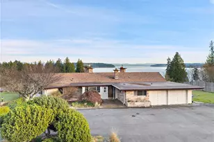 8154 E Seaview Dr, Port Orchard, WA 98366 - Photo 2