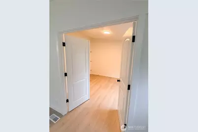 35101 34th Avenue E, Eatonville, WA 98328 - Photo 10