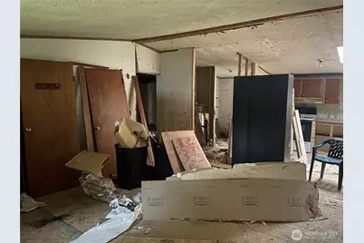 11 NE Davey Jones Ct, Belfair, WA 98528 - Photo 4