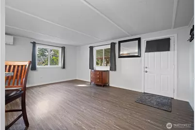 6978 Hannegan Road, Lynden, WA 98264 - Photo 8