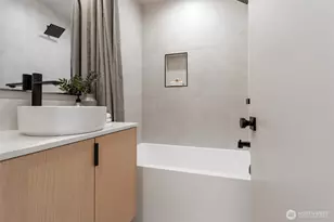 2108 15th Ave S, Seattle, WA 98144 - Photo 14