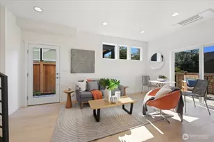 7322 11th Ave NE, Seattle, WA 98115 - Photo 4