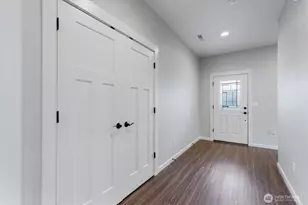 114 Zephyr Dr, SilverLake, WA 98645 - Photo 4