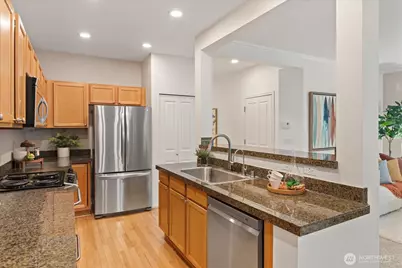 6011 29th Avenue SW, Seattle, WA 98126 - Photo 8