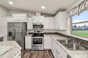 216 Mossyrock Rd W, Mossyrock, WA 98564 - Photo 10