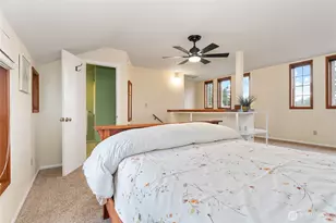 3018 Elm St, Bellingham, WA 98225 - Photo 6