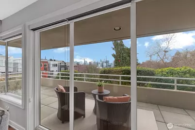 1231 5th Avenue N #101, Seattle, WA 98109 - Photo 10