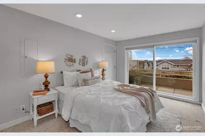 1231 5th Avenue N #101, Seattle, WA 98109 - Photo 16