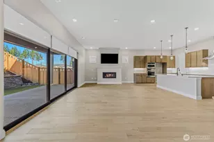 14816 206th Ave E, Bonney Lake, WA 98391 - Photo 12