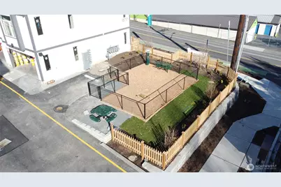 6722 NE 187th Street #106, Kenmore, WA 98028 - Photo 2