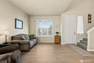 17801 97th Ln E, Puyallup, WA 98375 - Photo 8