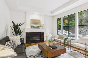 11906 SE 78th St, Newcastle, WA 98056 - Photo 4