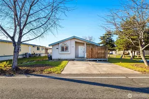 900 N Grape Dr, Moses Lake, WA 98837 - Photo 1