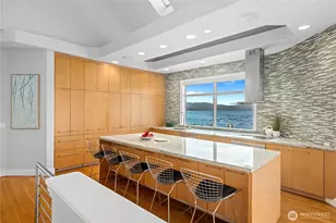 2819 E Lake Sammamish Pkwy NE, Sammamish, WA 98074 - Photo 10