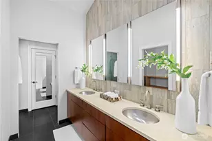 2819 E Lake Sammamish Pkwy NE, Sammamish, WA 98074 - Photo 16