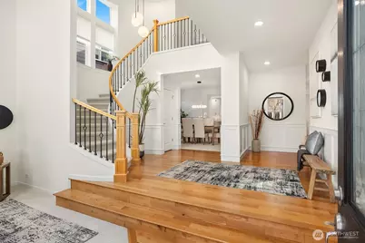 1512 24th Avenue NE, Issaquah, WA 98029 - Photo 2