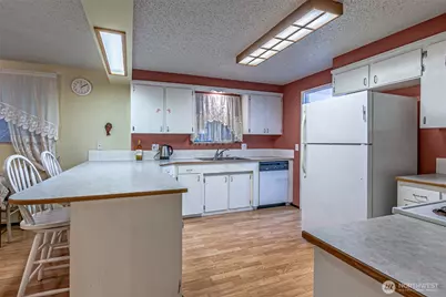 7505 Husky Way SE, Lacey, WA 98503 - Photo 16