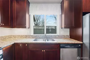 505 Clover Ln, Bellingham, WA 98226 - Photo 12