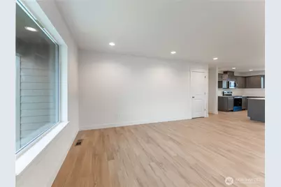 2400 2nd Street SE, East Wenatchee, WA 98802 - Photo 8