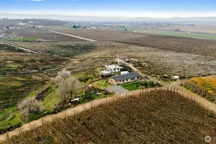 1351 Nass Rd, Granger, WA 98932 - Photo 36