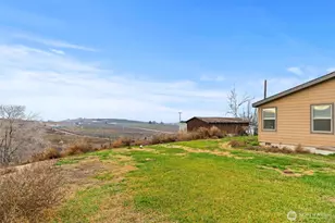 1351 Nass Rd, Granger, WA 98932 - Photo 30