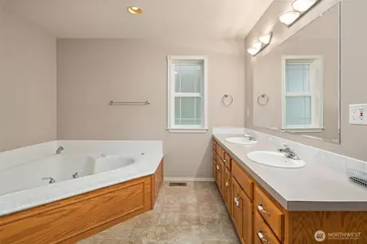 18663 Cascade Ridge Court, Mount Vernon, WA 98274 - Photo 24