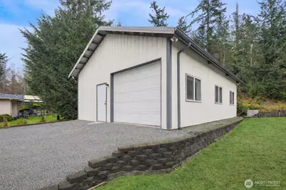 18663 Cascade Ridge Court, Mount Vernon, WA 98274 - Photo 2