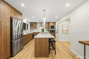 9112 120th Ave SE, Newcastle, WA 98056 - Photo 8