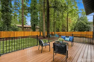 9112 120th Ave SE, Newcastle, WA 98056 - Photo 6