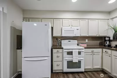 1236 65th Street SE #102, Auburn, WA 98092 - Photo 14