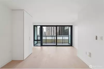 300 Virginia Street #801, Seattle, WA 98121 - Photo 6