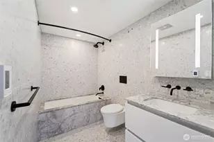 300 Virginia St, Seattle, WA 98121 - Photo 10