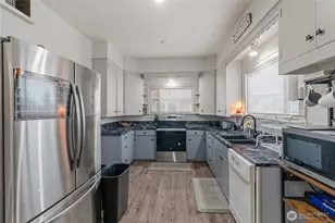 619 Spruce St, Hoquiam, WA 98550 - Photo 6